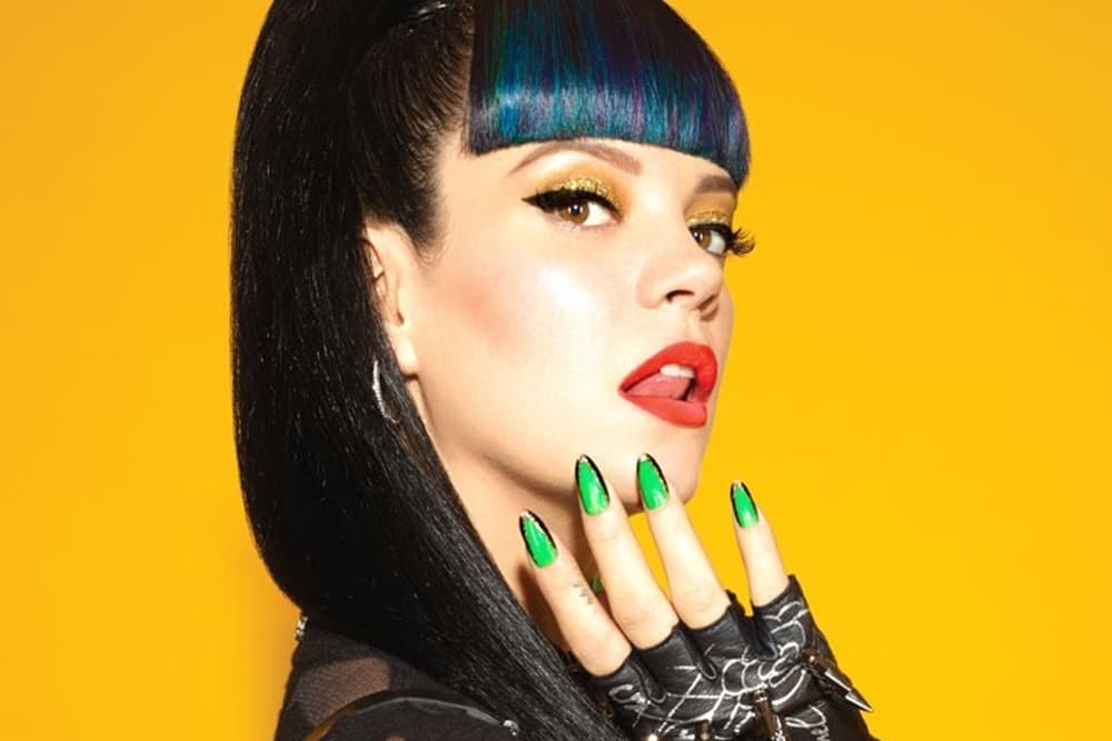 Lily Allen 回歸新歌 "Hard Out Here"