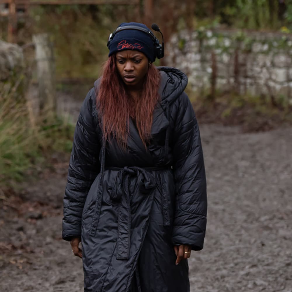 ニア・ダコスタ